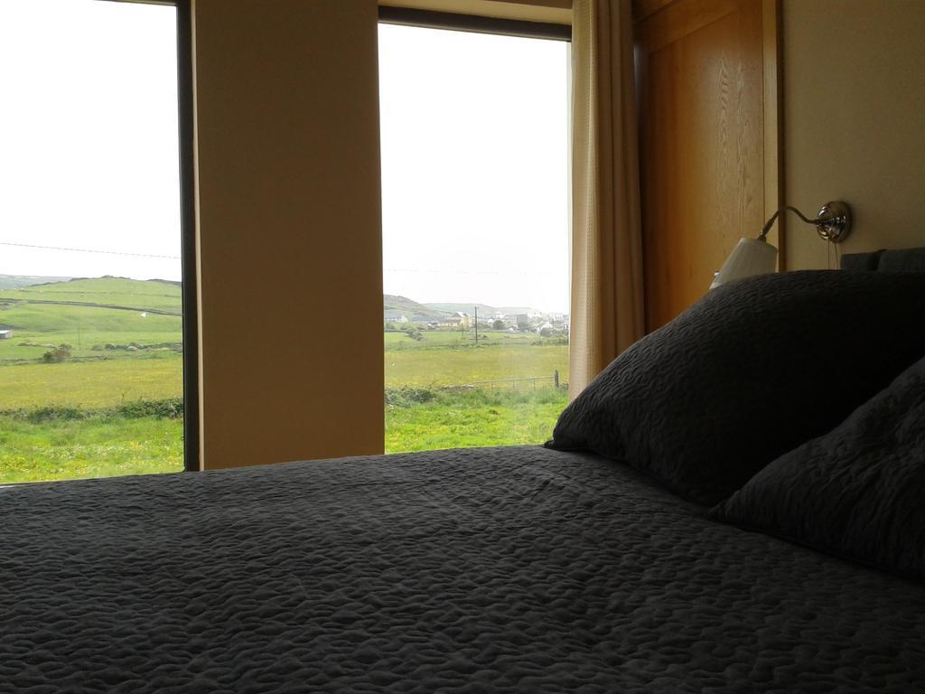 Blackberry Lodge Accommodation Doolin Exteriör bild